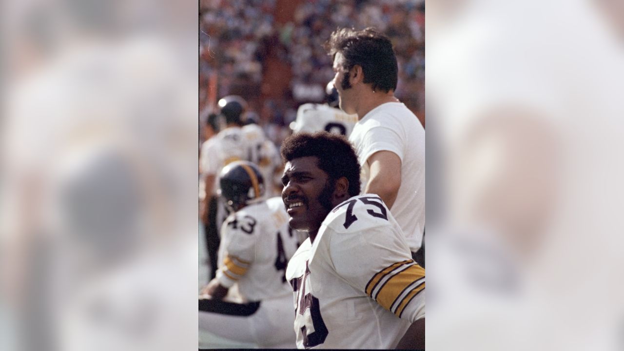 Photos: Steelers retire Joe Greene's number