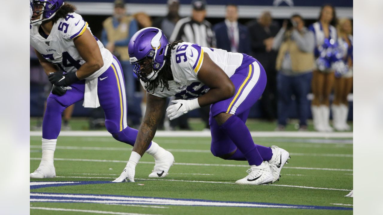 Minnesota Vikings release DL Armon Watts