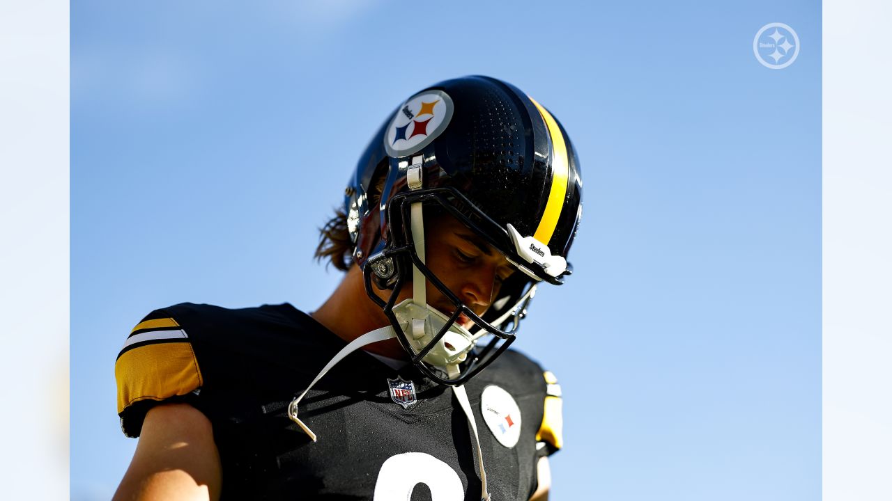 PHOTOS: Game faces - Steelers at Buccaneers