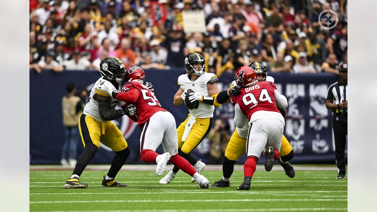 Steelers fall to Texans in Houston