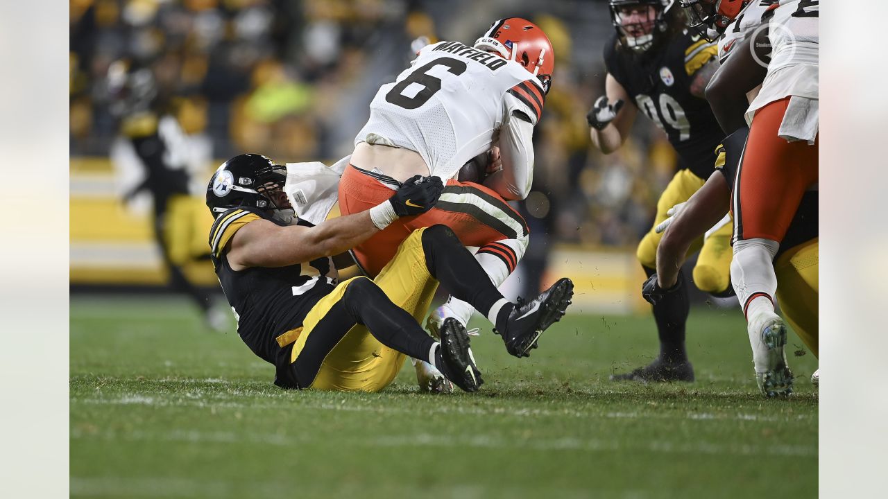 Cleveland Browns vs. Pittsburgh Steelers - NFL Week 17 (1/3/22