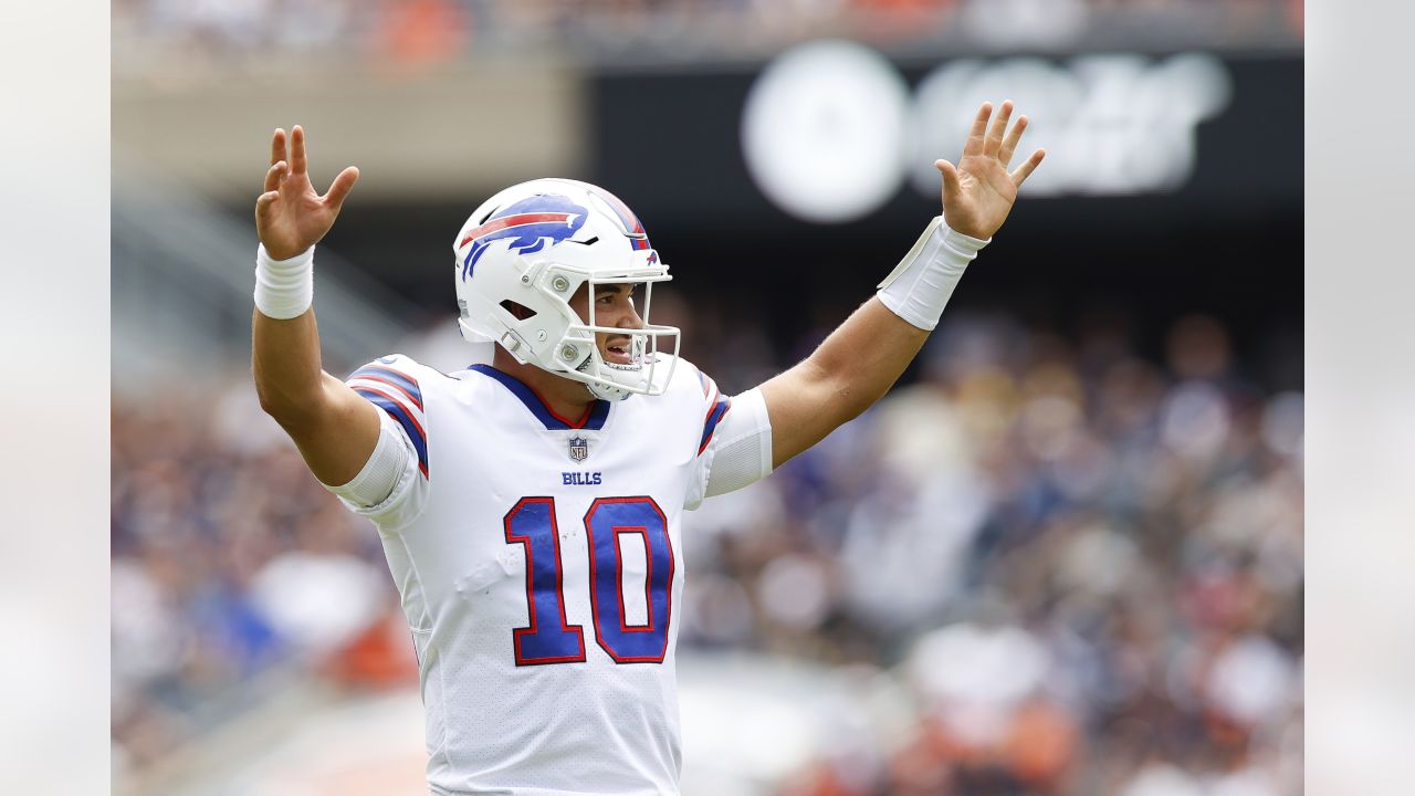 Wife of Bills QB Mitch Trubisky is pregnant with first child