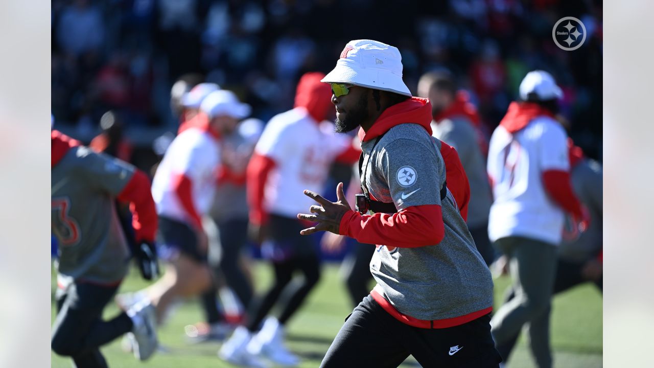 NFL All-Stars Come To Las Vegas Ballpark For Practices, Skills