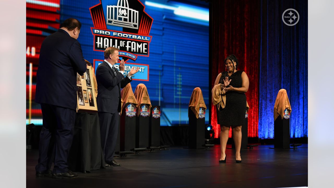 2023 Pro Football Hall of Fame: Four Standout Moments From the Enshrinement  Ceremony - Sports Illustrated