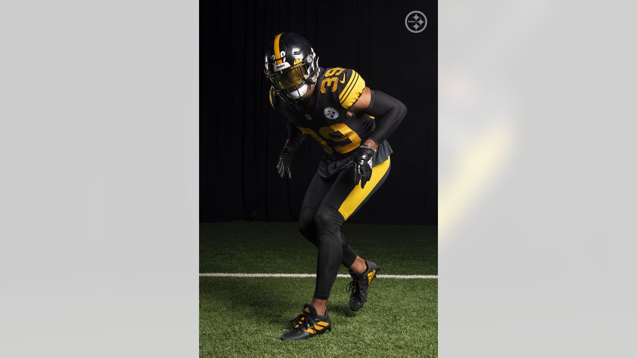 Steelers-Titans Color Rush: Uniforms for Thursday Night Football - Sports  Illustrated