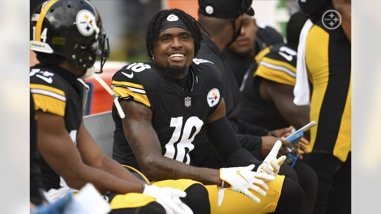 Diontae Johnson trying to be source of positive energy during Steelers'  struggles