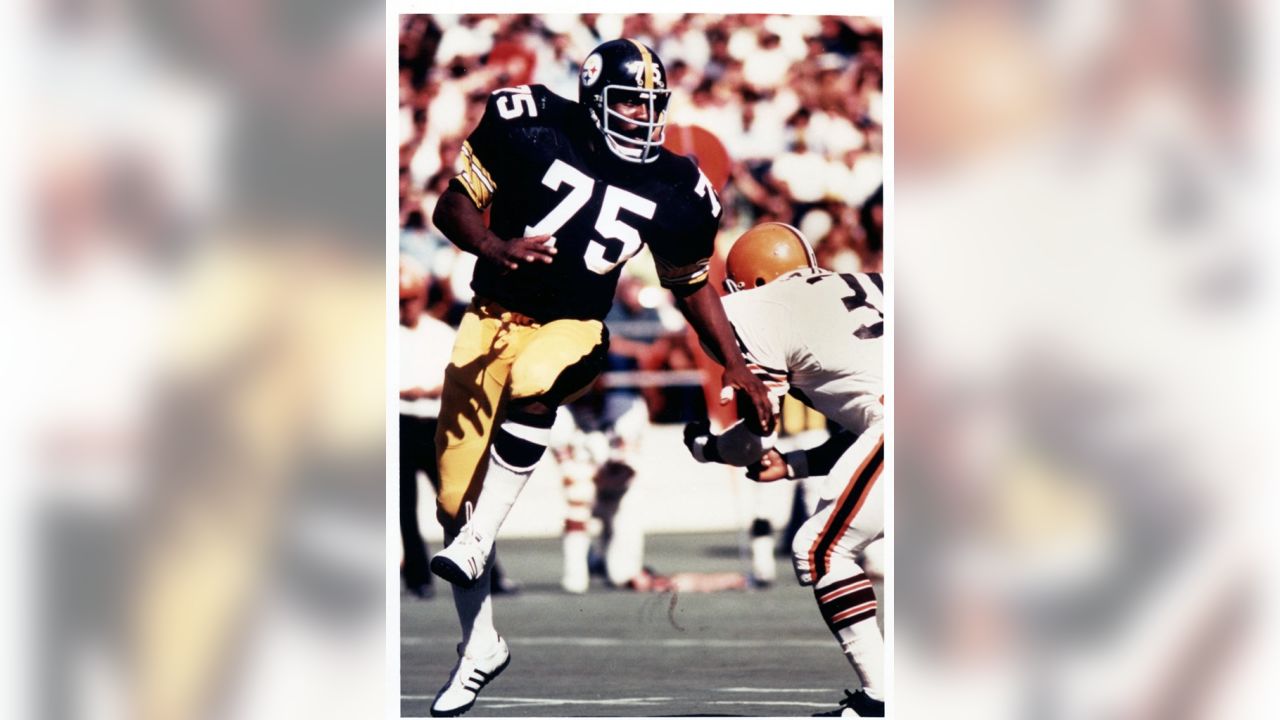 Not in Hall of Fame - Steelers retire Mean Joe Greene's Number