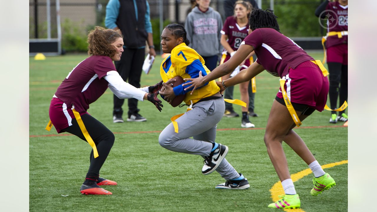 Steelers Depot 7⃣ on X: PHOTOS: 2023 Girls Flag Football - Week 5 #Steelers    / X