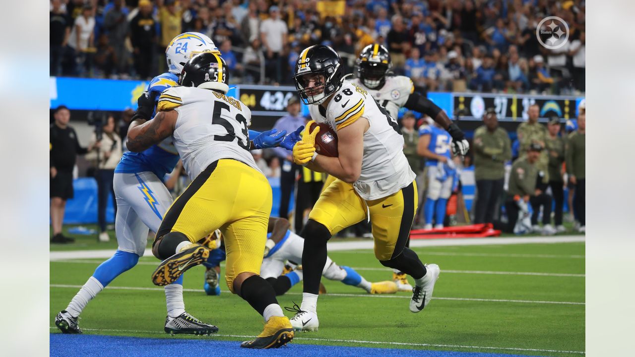 How to Watch Steelers vs. Chargers on November 21, 2021