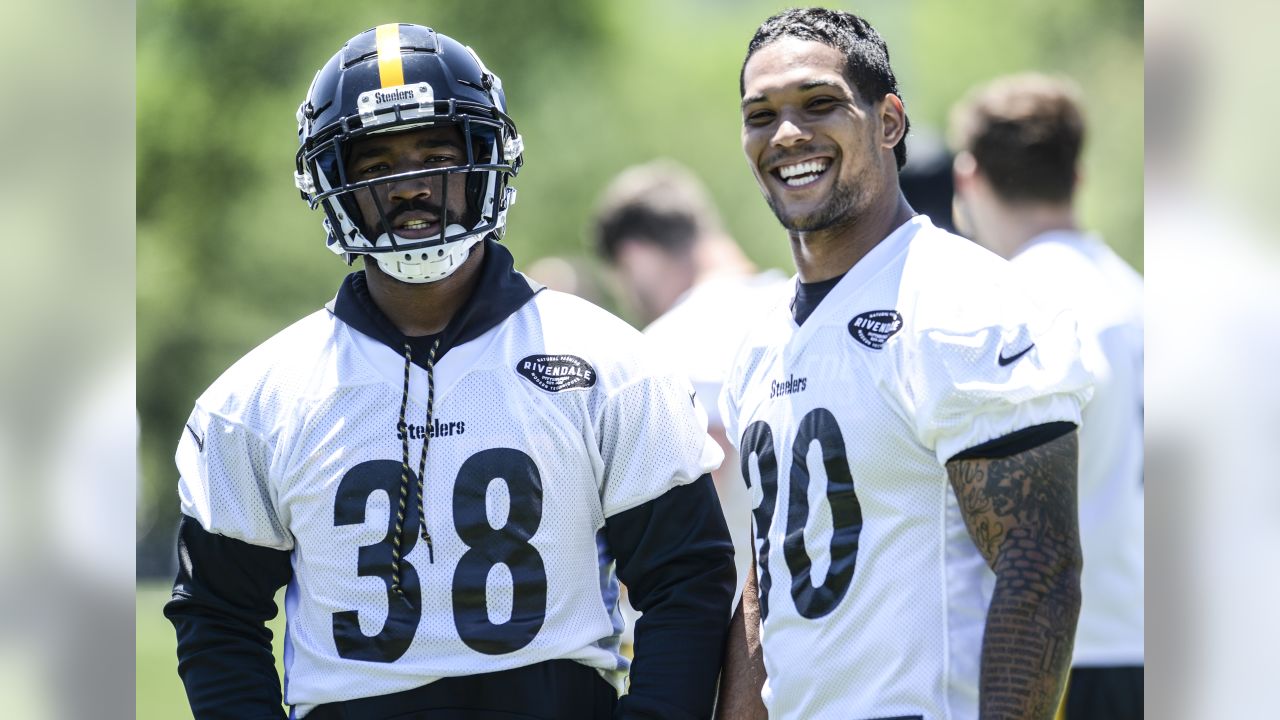 Steelers rookie LB Bud Dupree making quick impression