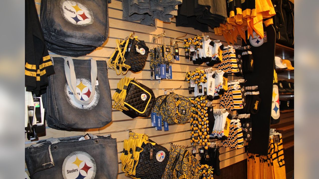 STEELERS SIDELINE STORE - CLOSED - 5256 Hwy 30 E, Greensburg