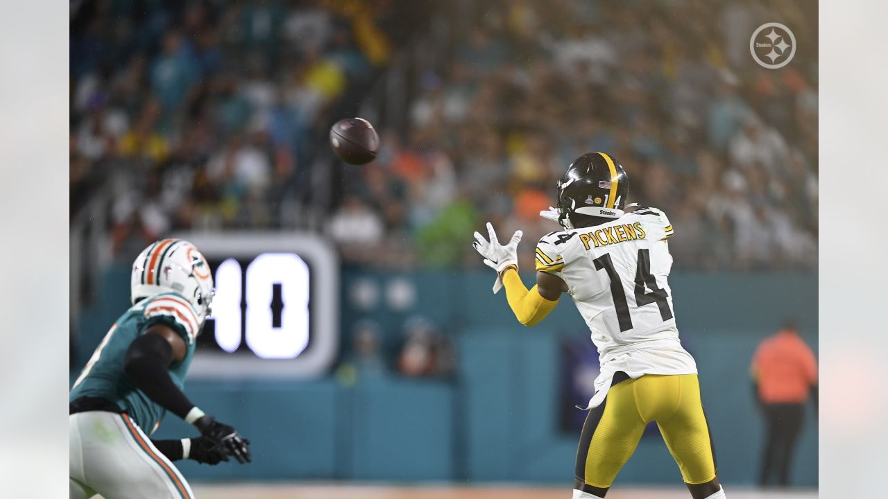 Photo Gallery: Steelers at Dolphins, Sunday, October 23, 2022