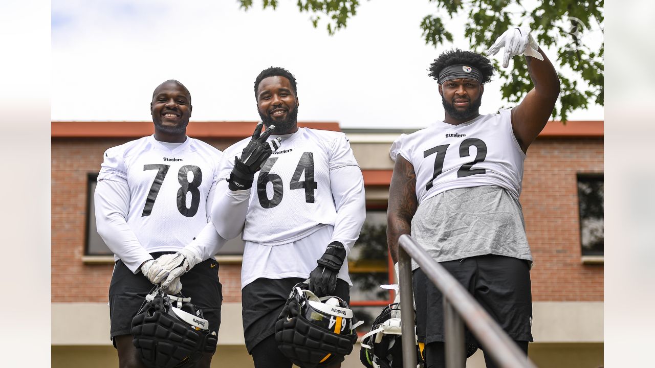 PHOTOS: Steelers Camp - August 17