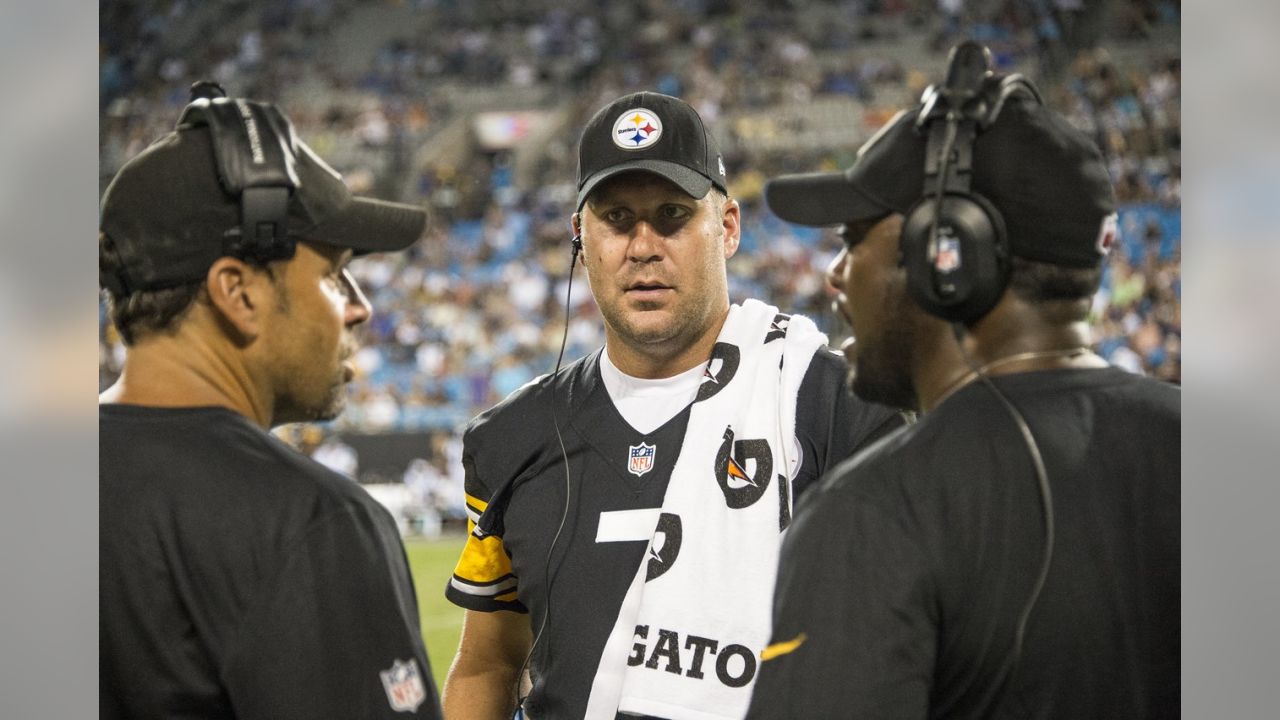 11,664 Pittsburgh Steelers Coaches Stock Photos, High-Res Pictures