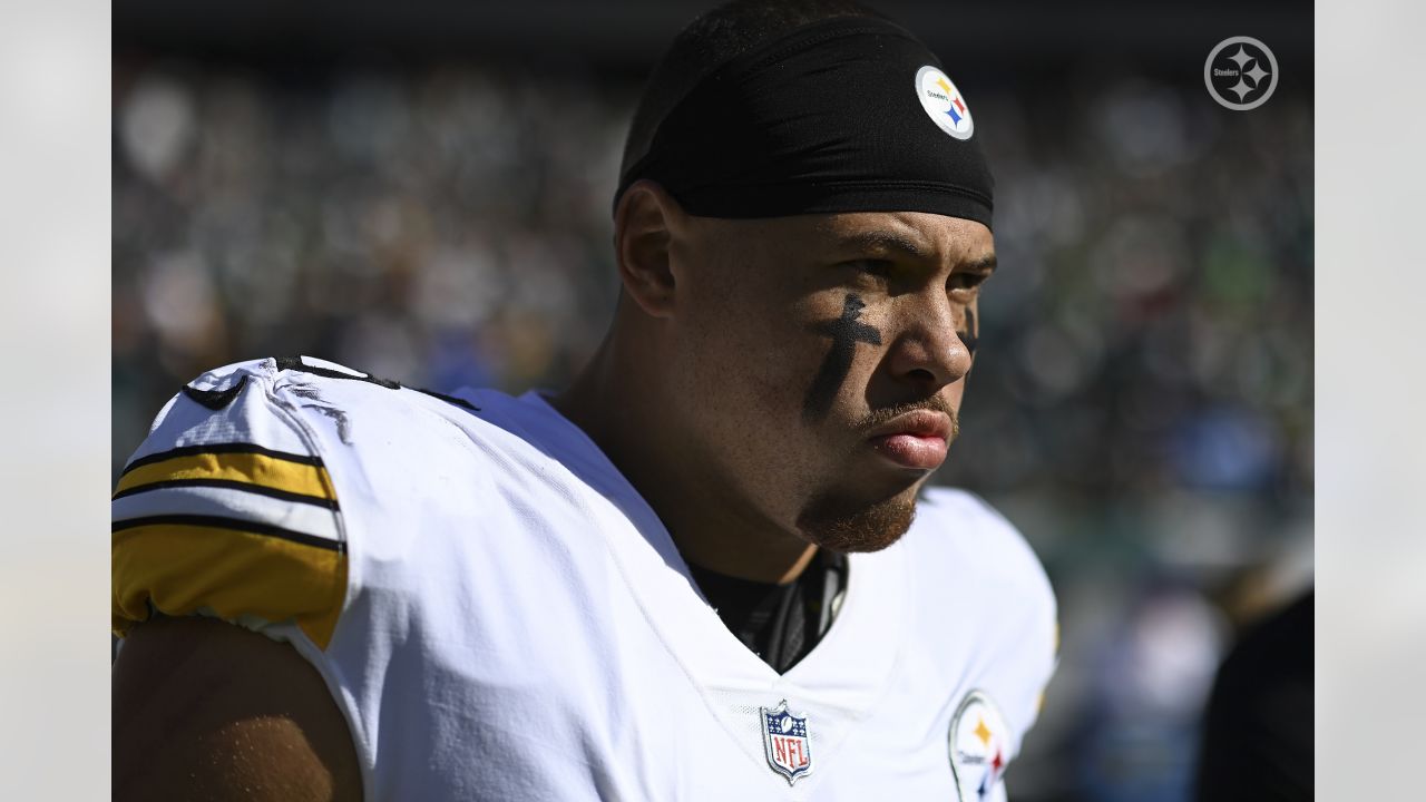 PHOTOS: Game faces - Steelers at Eagles