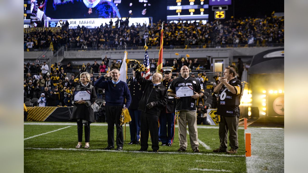 Steelers donate $75,000 during Veterans Day activities