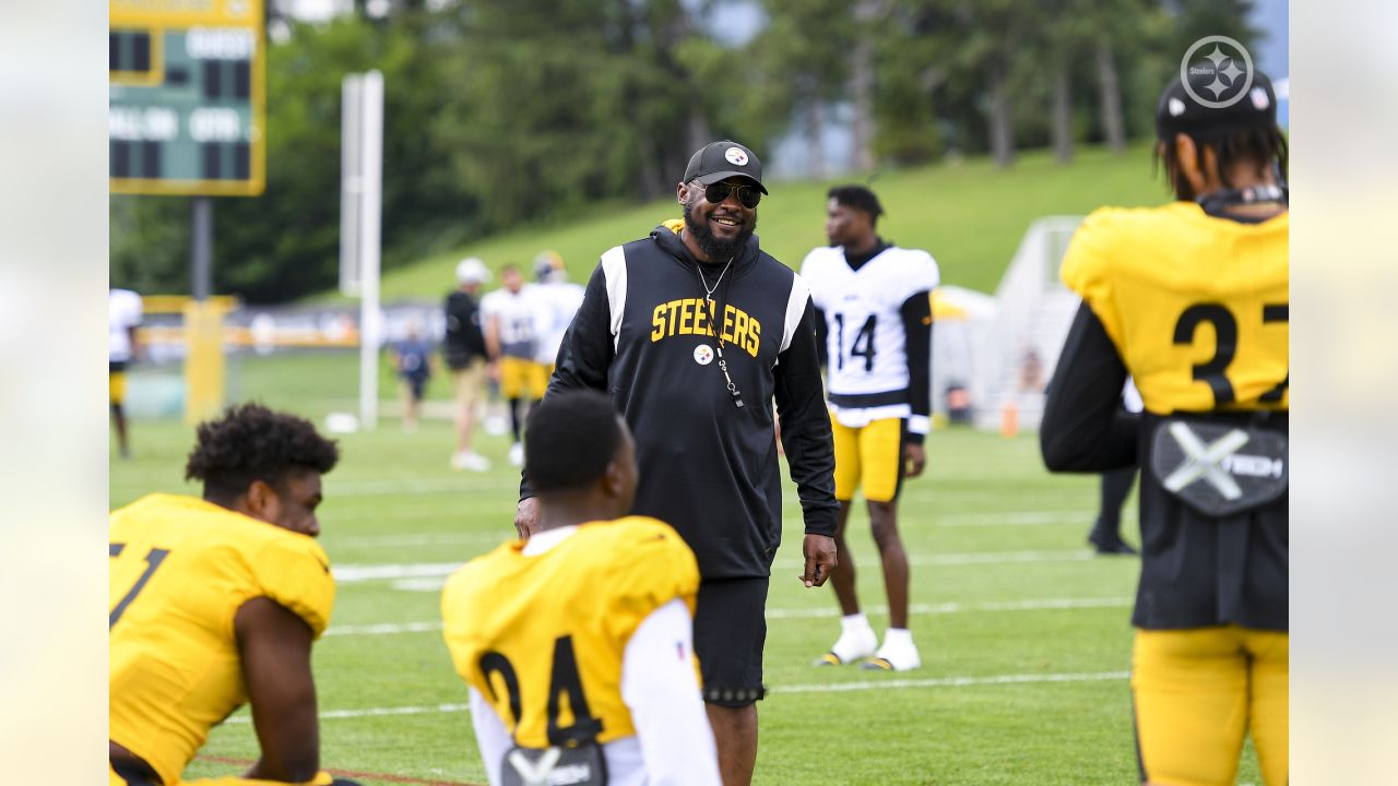 PHOTOS: Steelers Camp - August 9