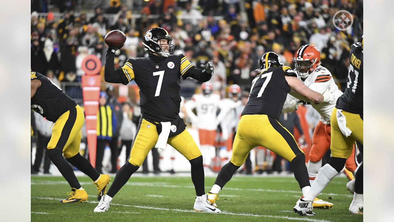 Cleveland Browns vs. Pittsburgh Steelers - NFL Week 17 (1/3/22)