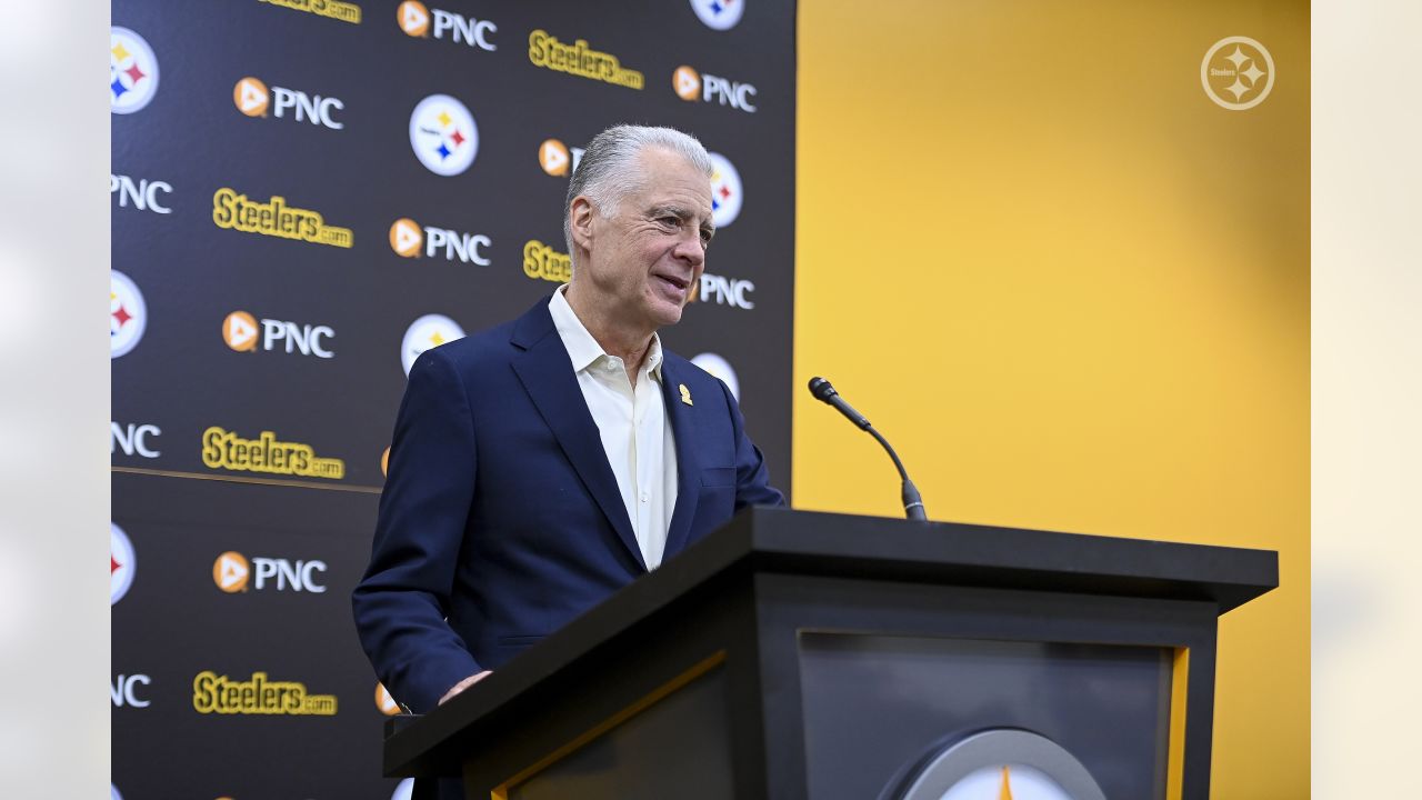 Pittsburgh Steelers General Manager Omar Khan watches the team go through  drills during practice at NFL football training camp in the Latrobe  Memorial Stadium in Latrobe, Pa., Monday, Aug. 8, 2022. (AP