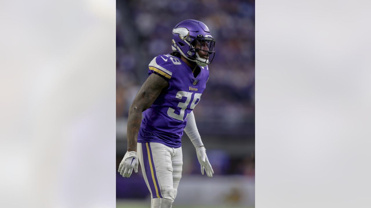 Former Vikings CB Chandon Sullivan Signs With Steelers