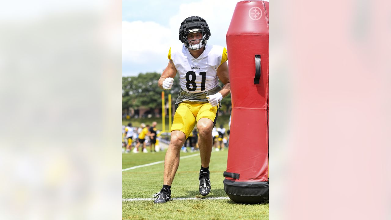 PHOTOS: Steelers Camp - August 5