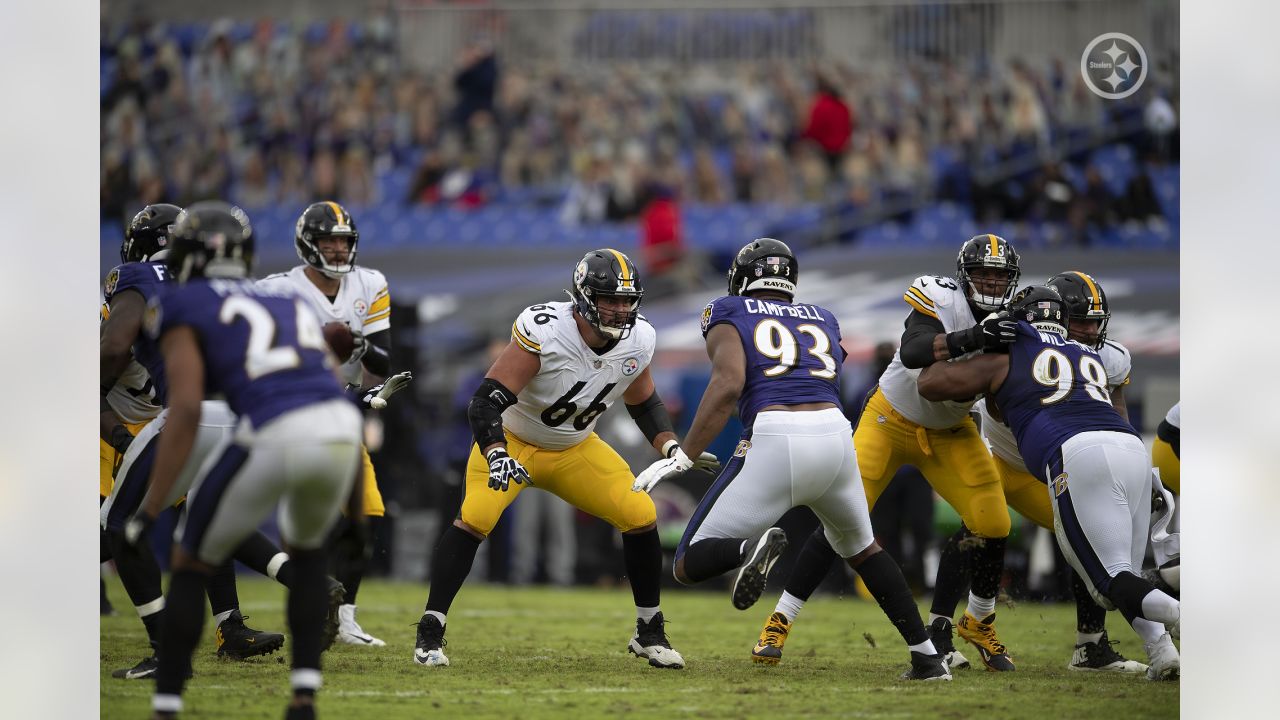 Former Steelers OL David DeCastro Enjoying Retirement But Not