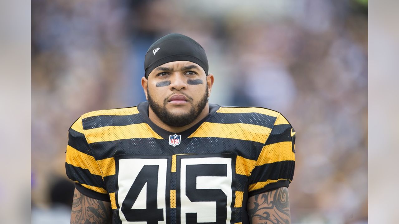 Roosevelt Nix: substitute teacher, bouncer, Steelers Pro Bowler