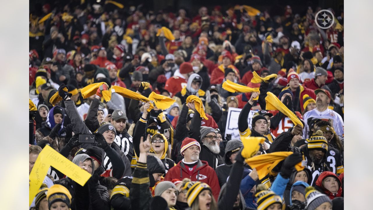 Kansas City Chiefs giving fans NFTs for Sunday night's game