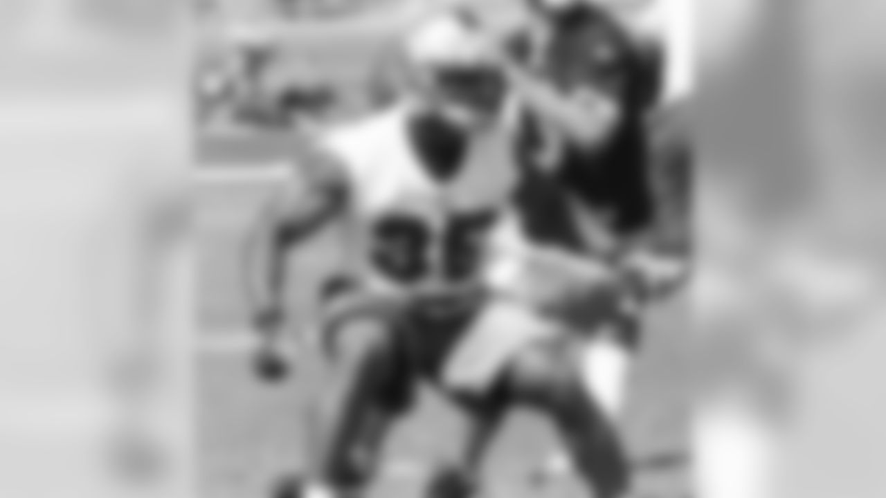 RB Thomas Clayton