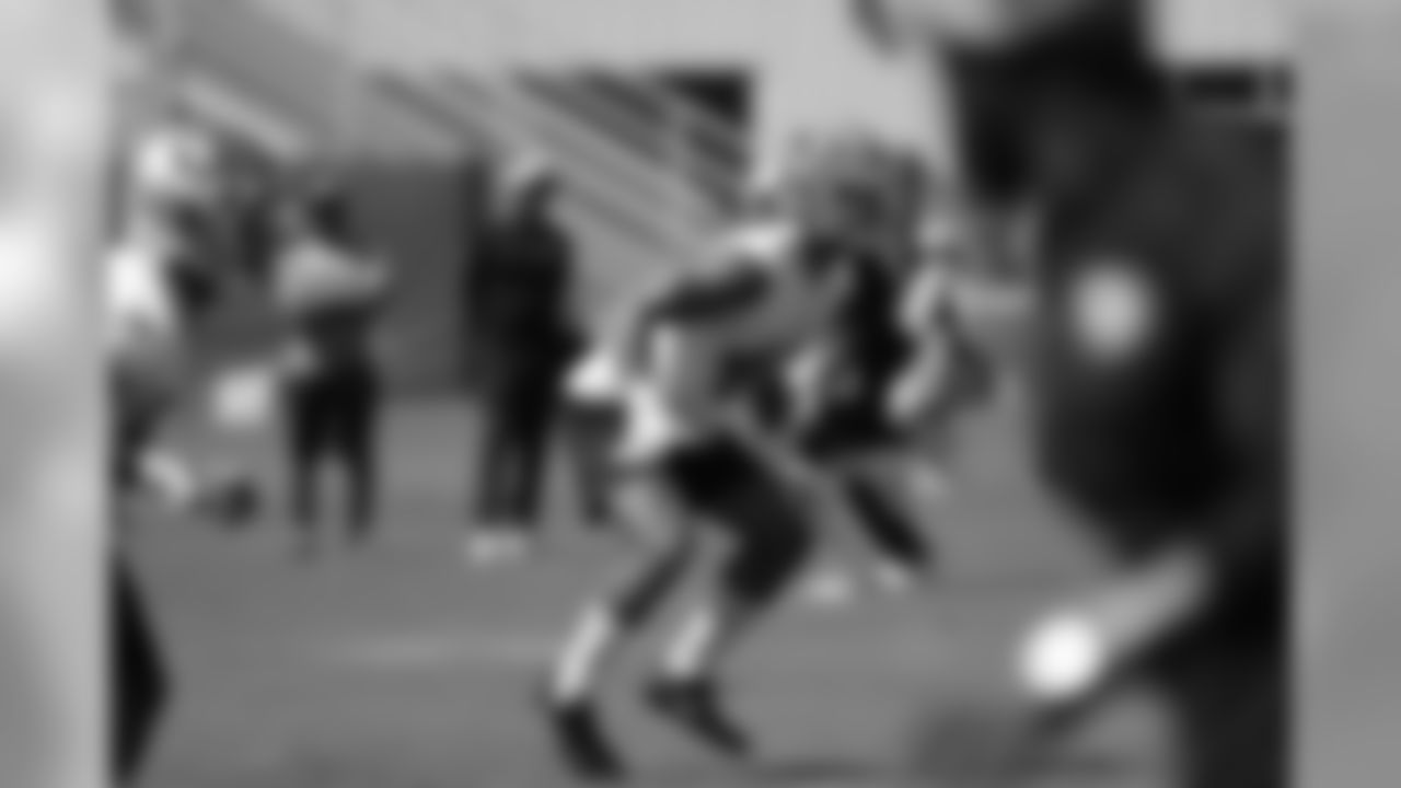 LB Fred Warner