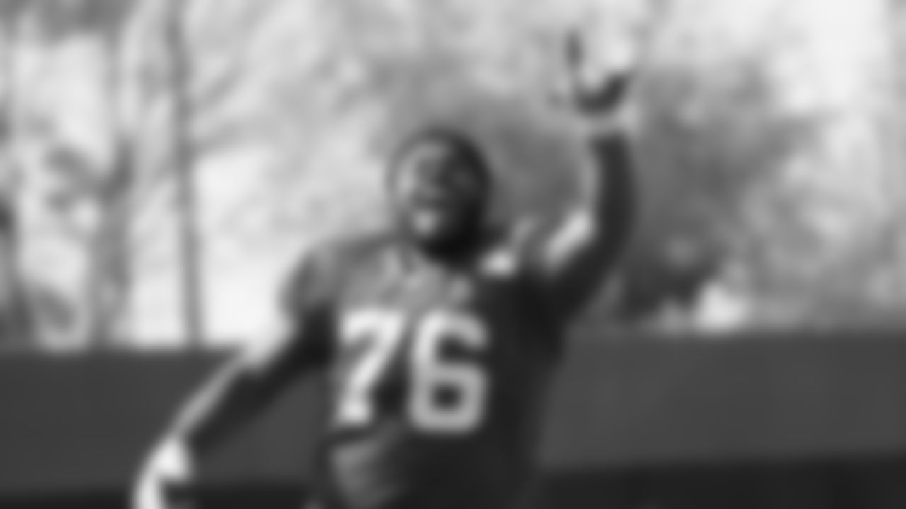 OL Jaylon Moore