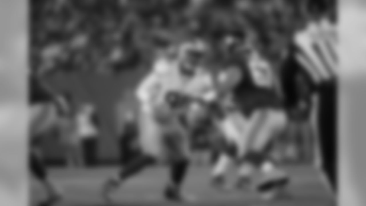 2015 -- Arik Armstead