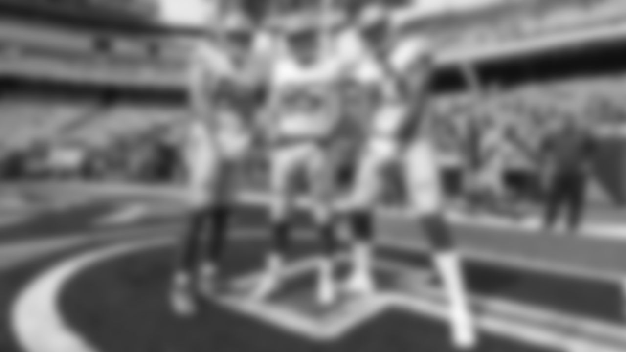 TE Ross Dwelley, TE George Kittle, TE Levine Toilolo