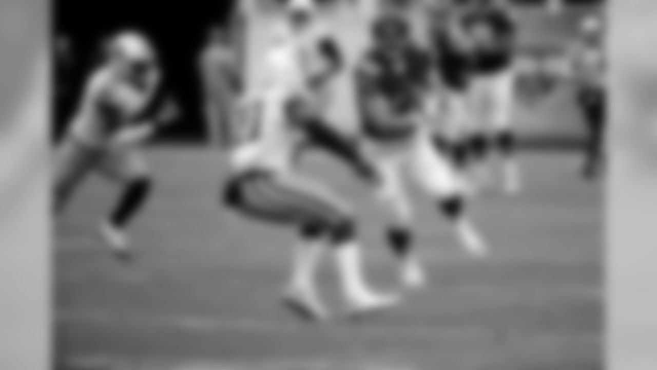 TE 82 Logan Paulsen