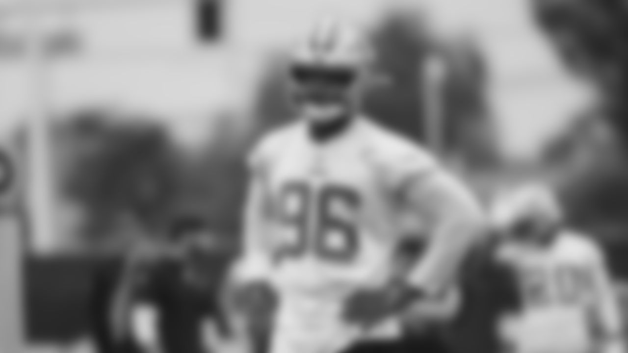 DL Dion Jordan