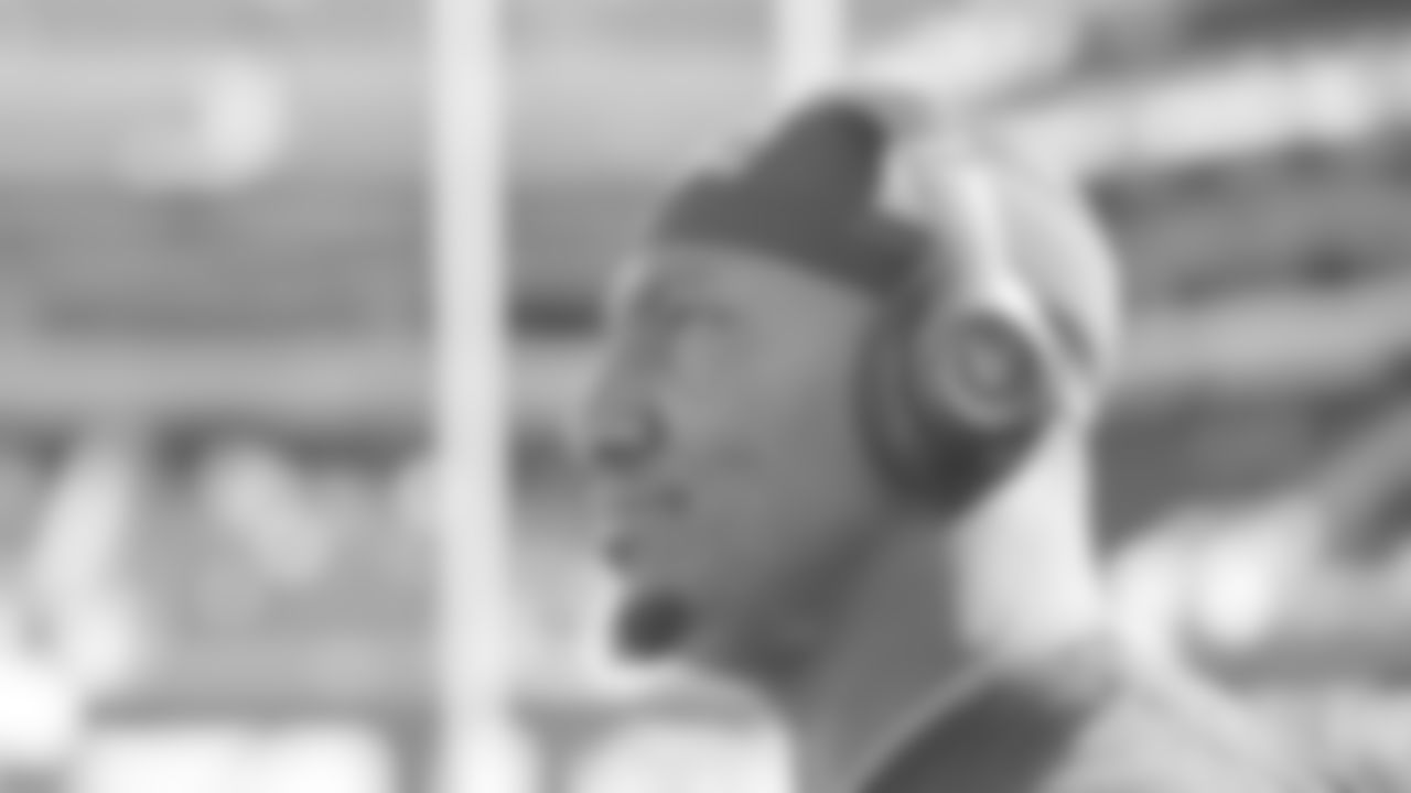WR Deebo Samuel