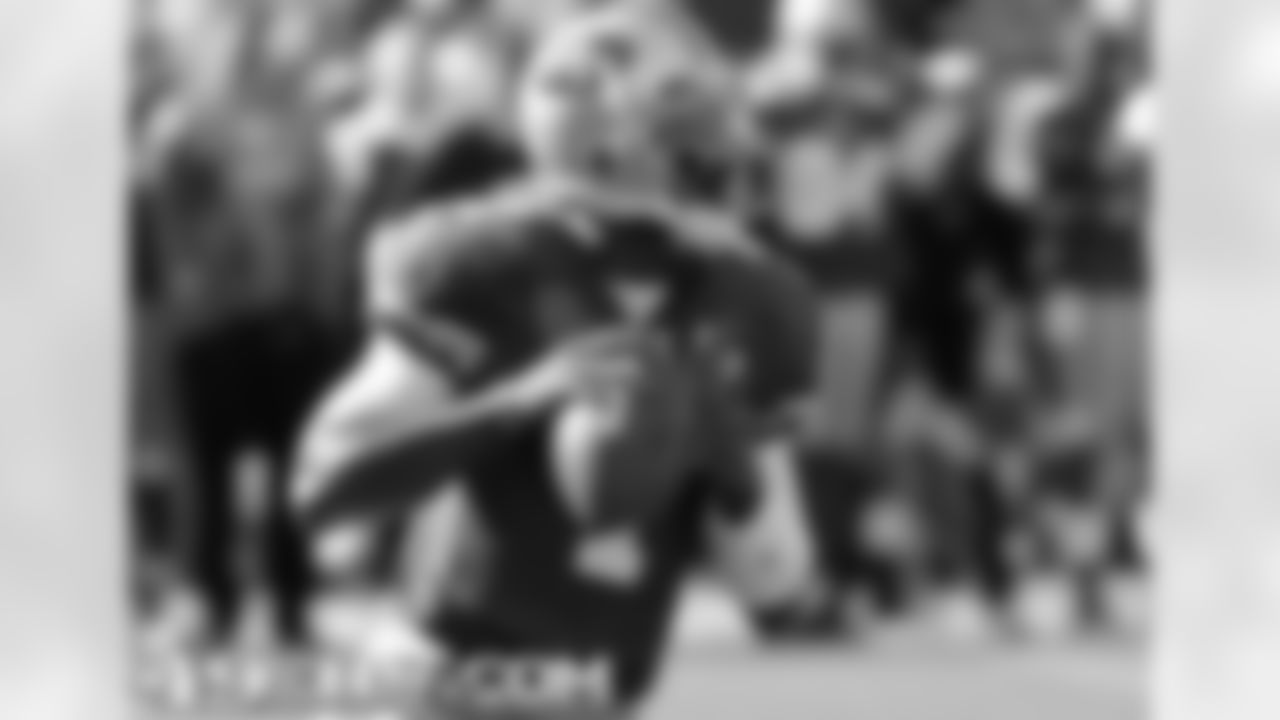 QB Troy Smith