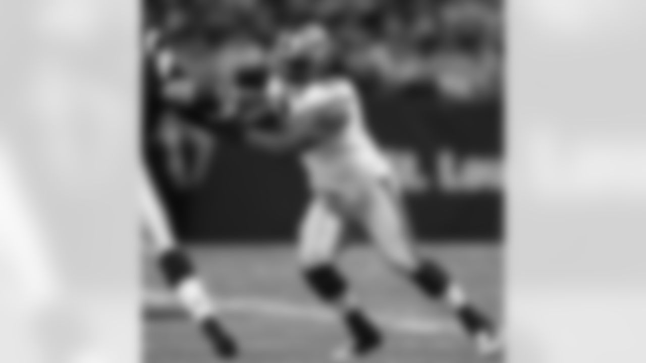 DE Ray McDonald