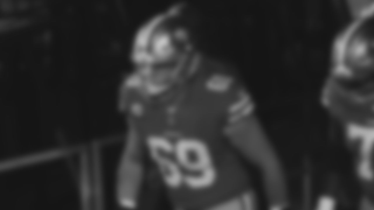 T Mike McGlinchey