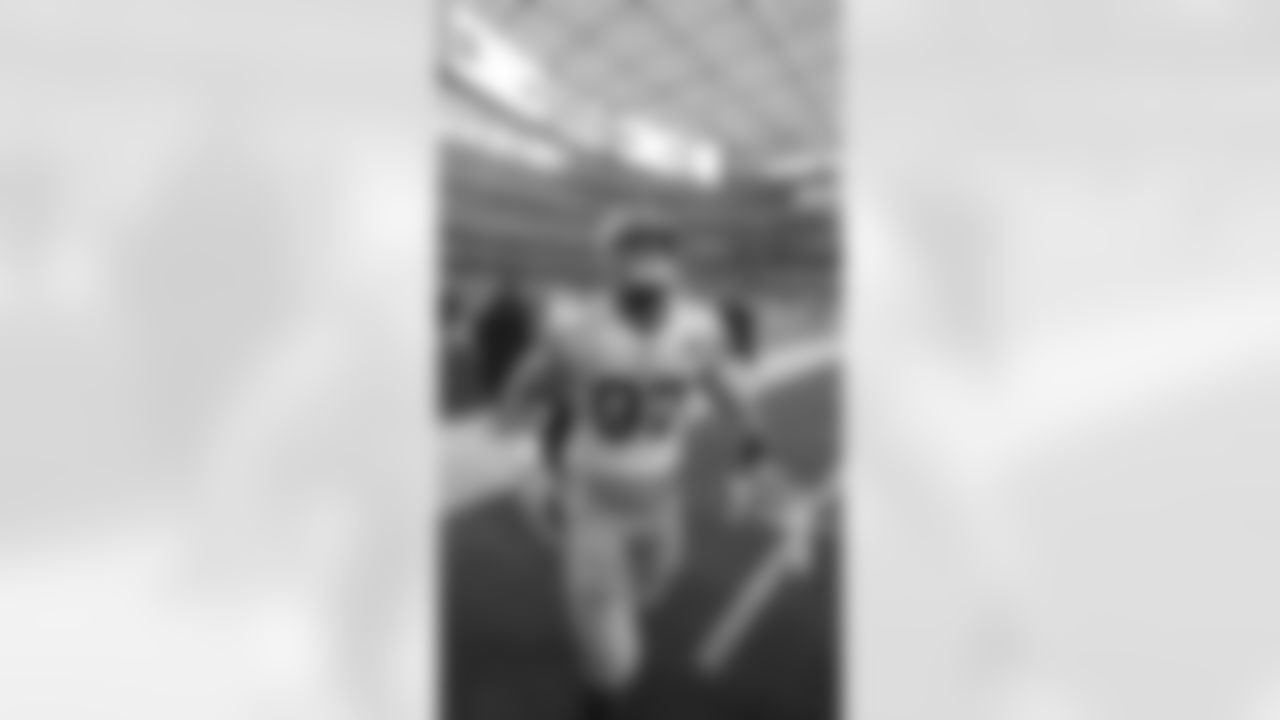 DL Nick Bosa