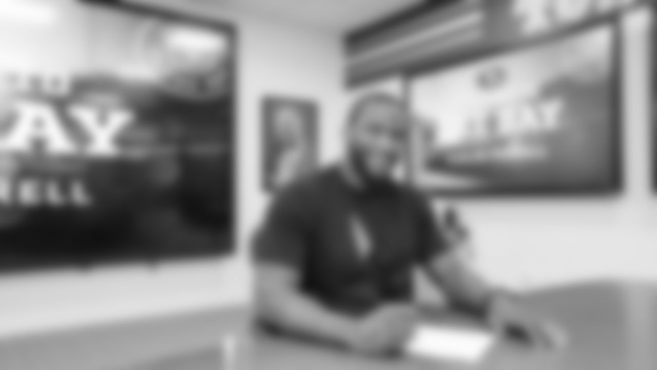 DL Clelin Ferrell