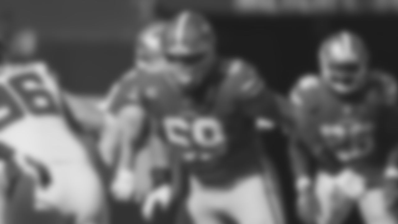 T Mike McGlinchey