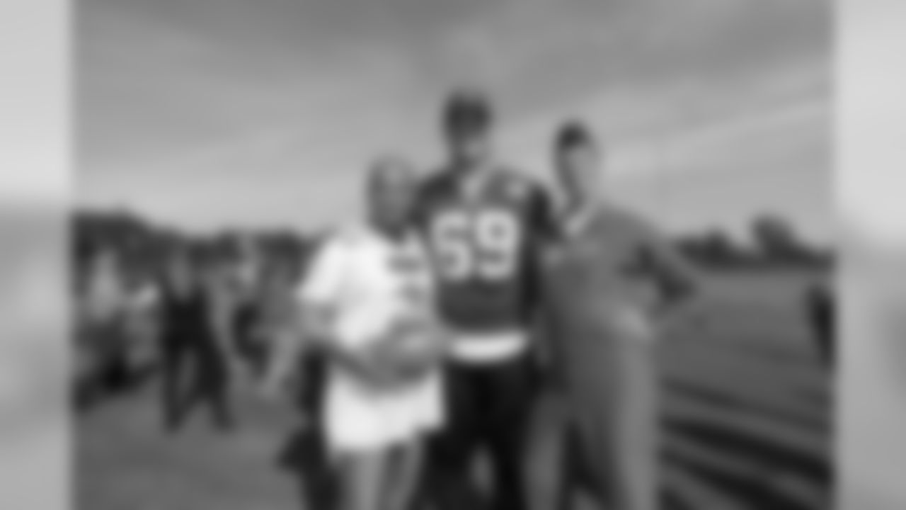 T Mike McGlinchey