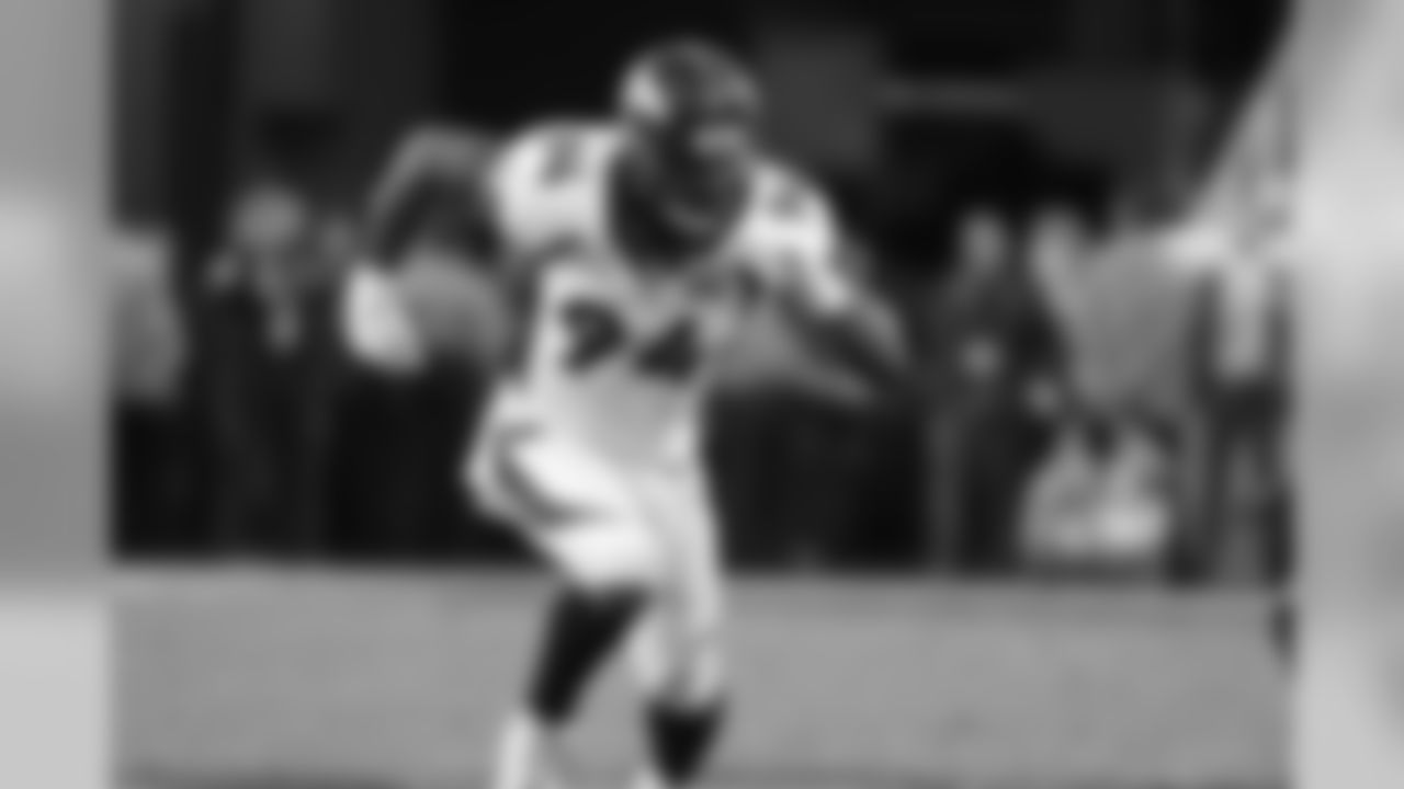 WLB 94 DeMarcus Ware