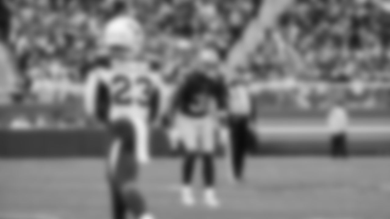 S Tashaun Gipson Sr.