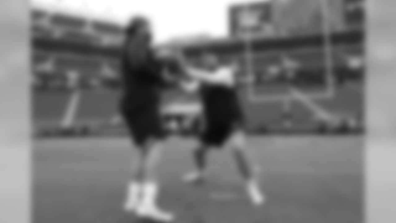 T Joe Staley and T Mike McGlinchey