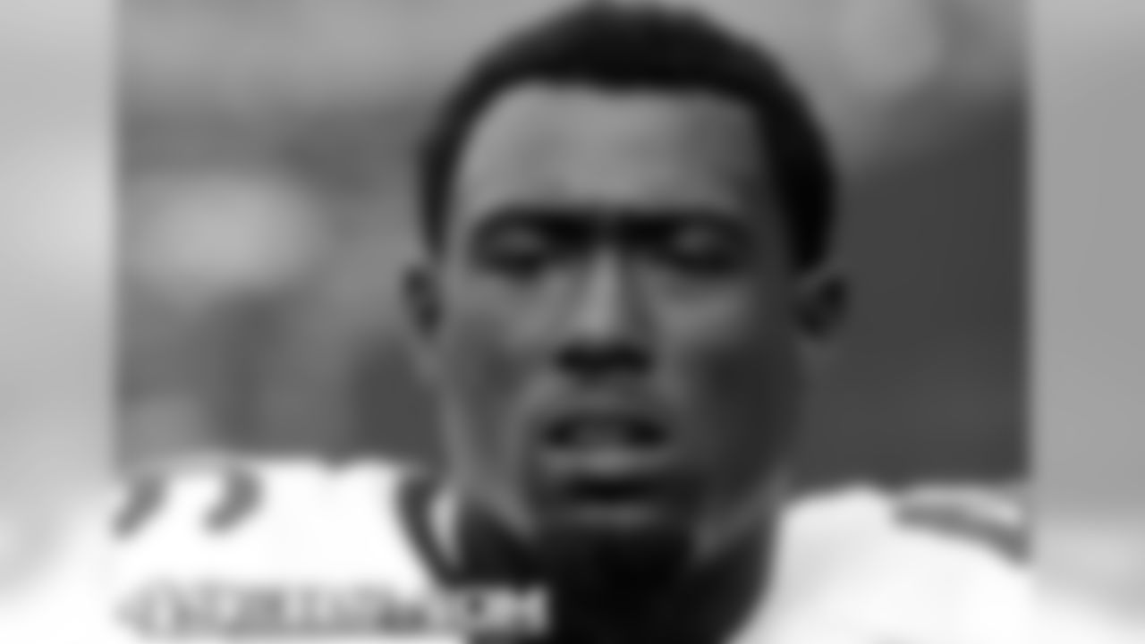 TE Delanie Walker