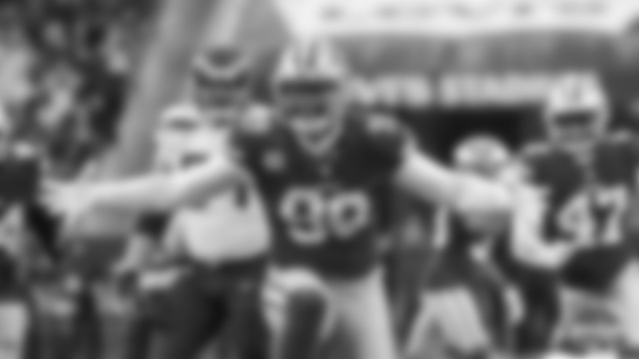 DL DeForest Buckner