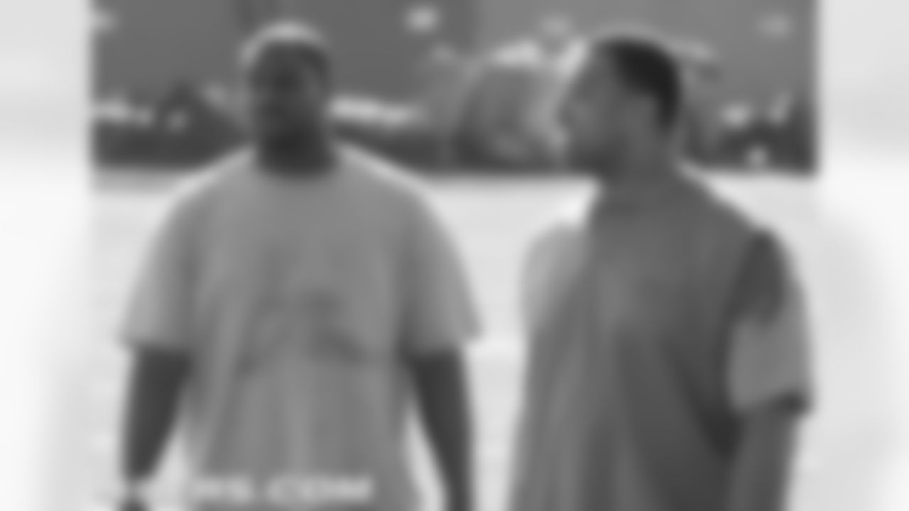Defensive linemen, Derek Walker and Demetric Evans