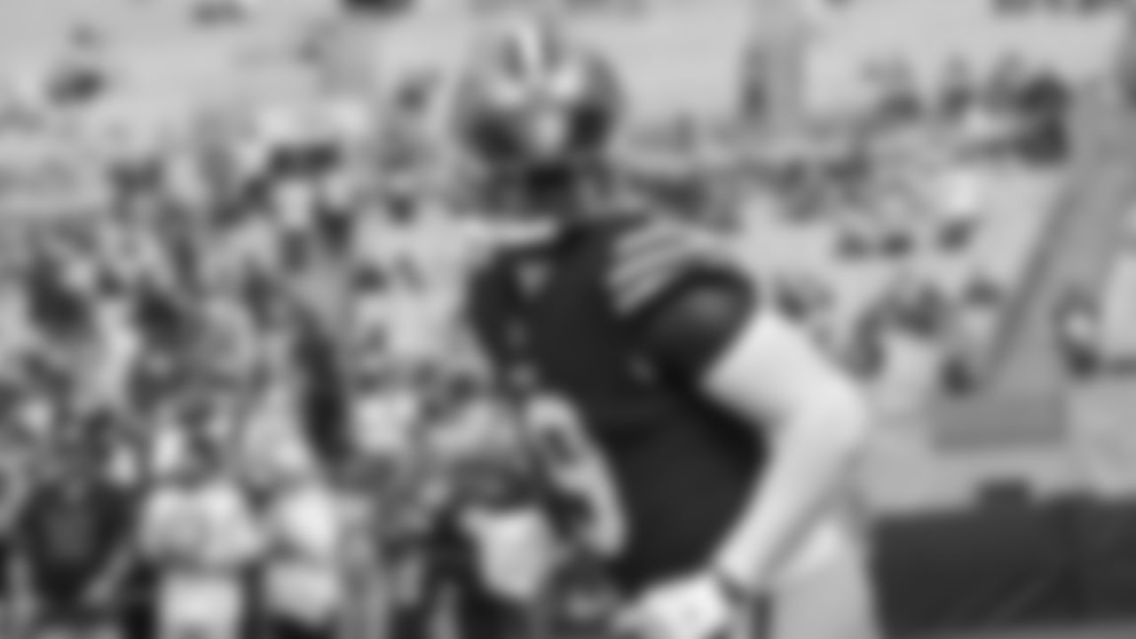 WR Deebo Samuel